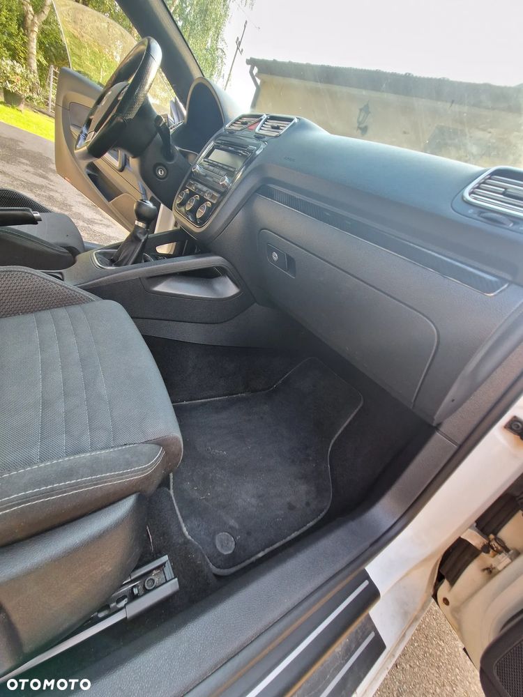 Volkswagen Scirocco - 14