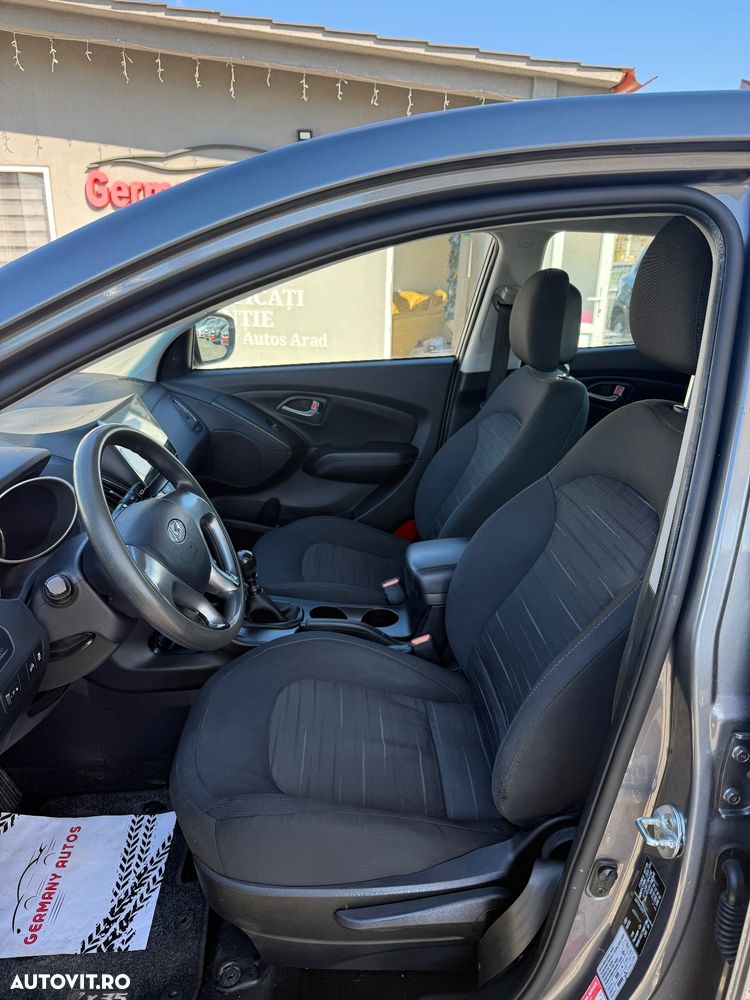 Hyundai ix35 1.7 CRDI 2WD Comfort - 16