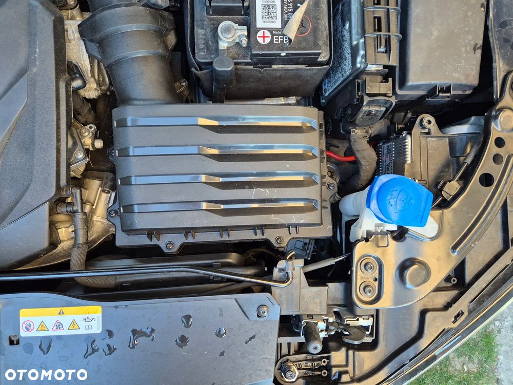 Volkswagen T-Roc 2.0 TDI SCR DSG GOAL - 17