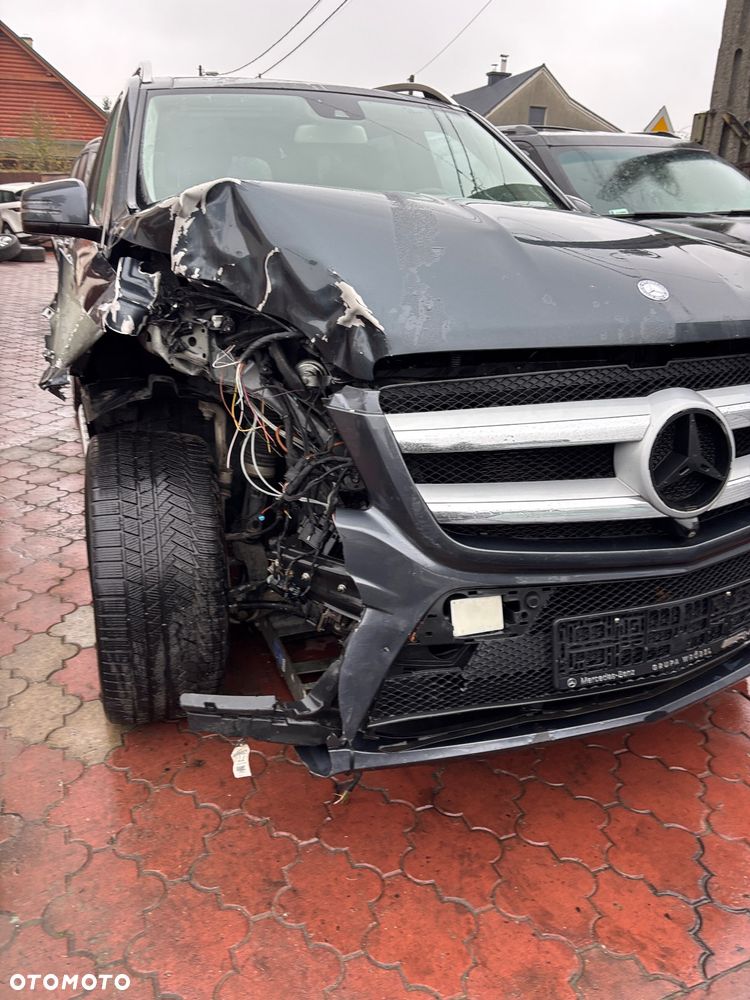 Mercedes-Benz GL - 2