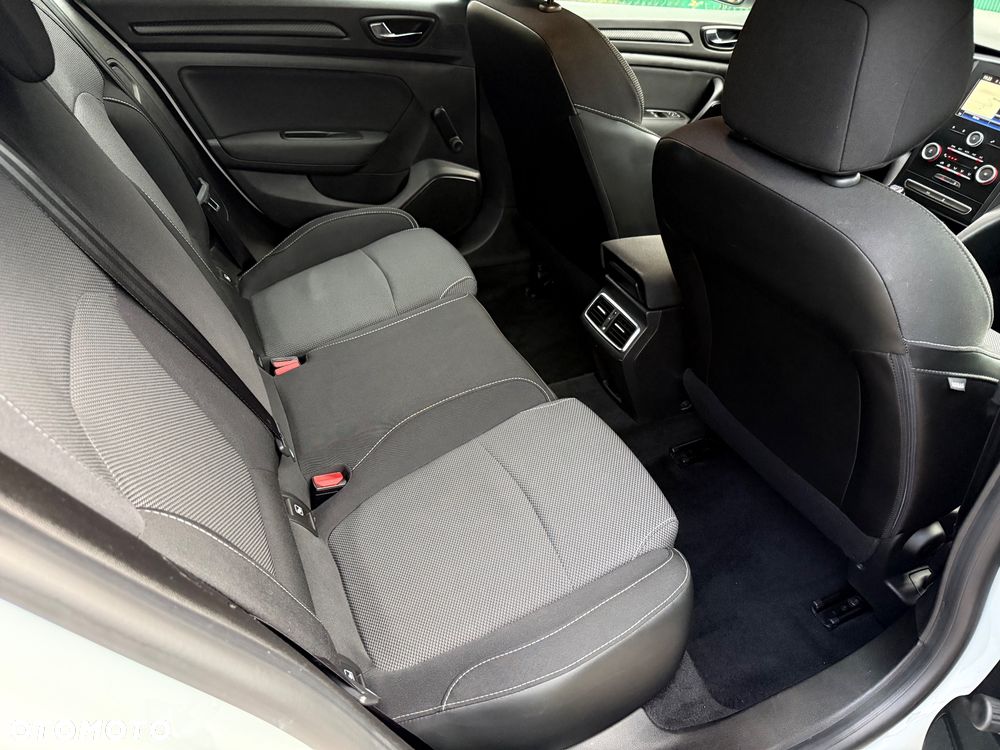 Renault Megane - 25