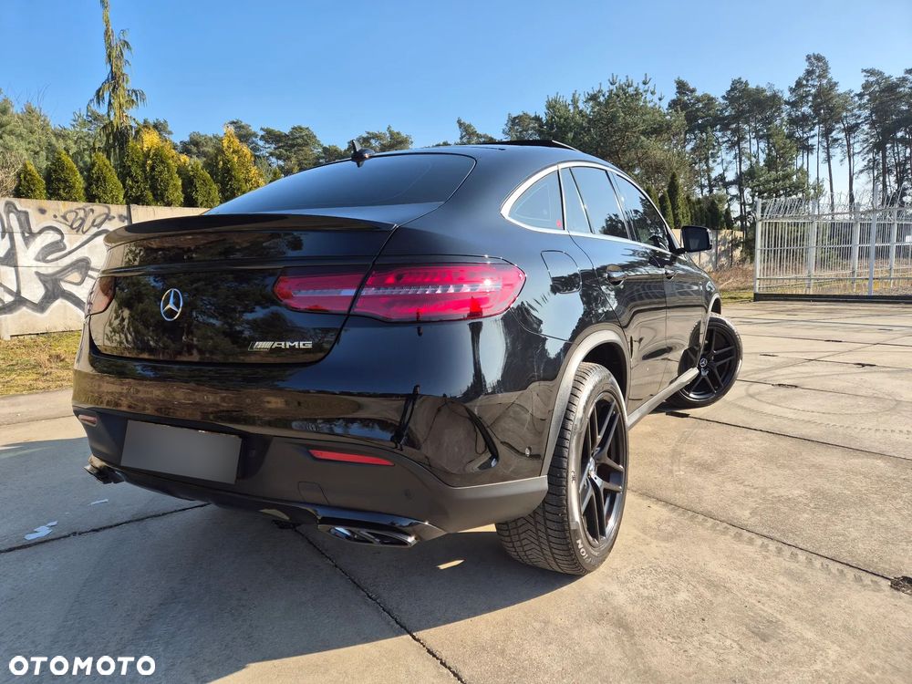 Mercedes-Benz GLE 350 d 4-Matic - 31