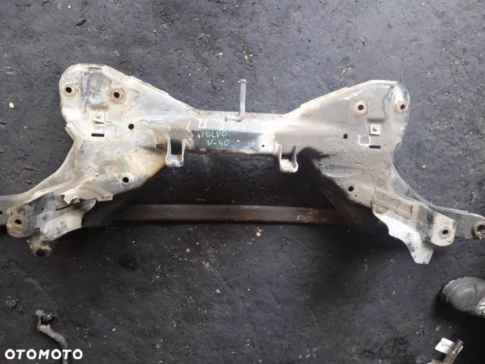 WÓZEK SANKI PRZÓD VOLVO V40 MITSUBISHI CARISMA - 1