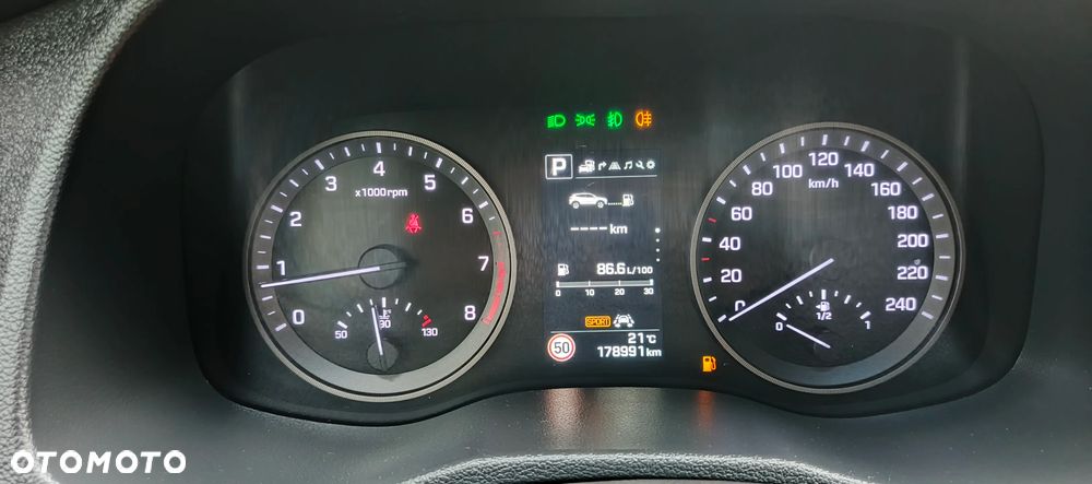 Hyundai Tucson 1.6 T-GDI Comfort 4WD DCT - 33