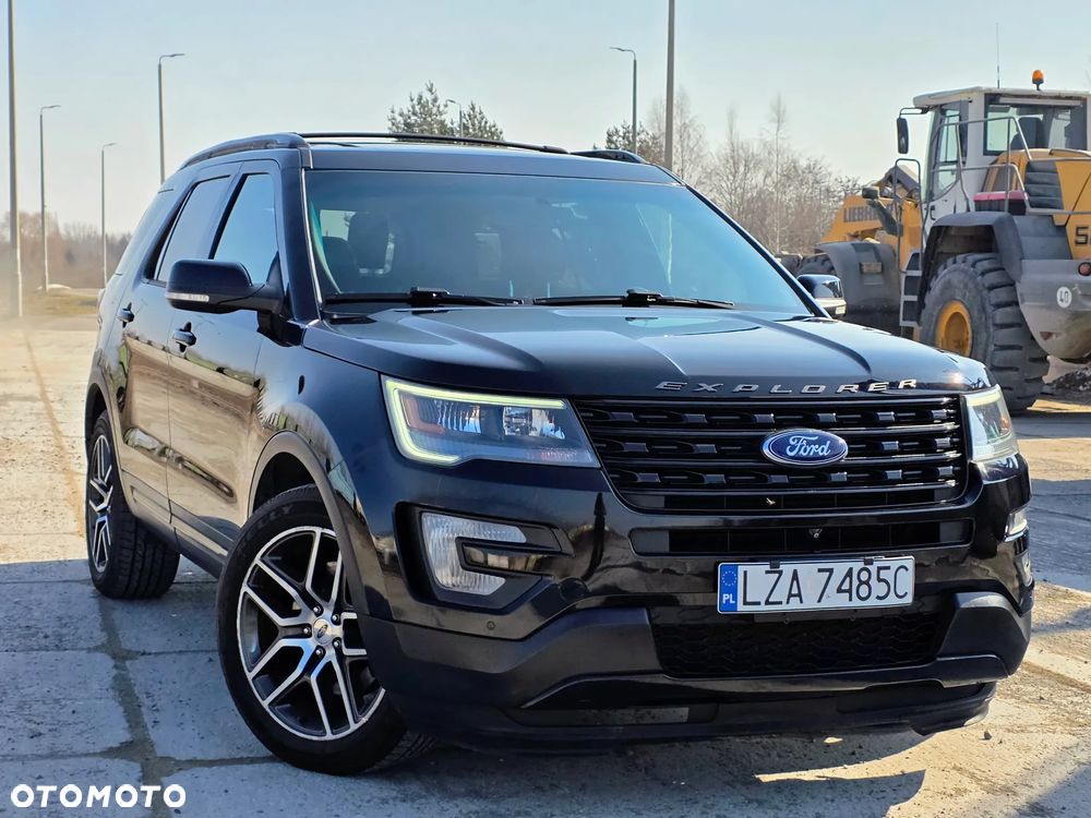 Ford Explorer - 13