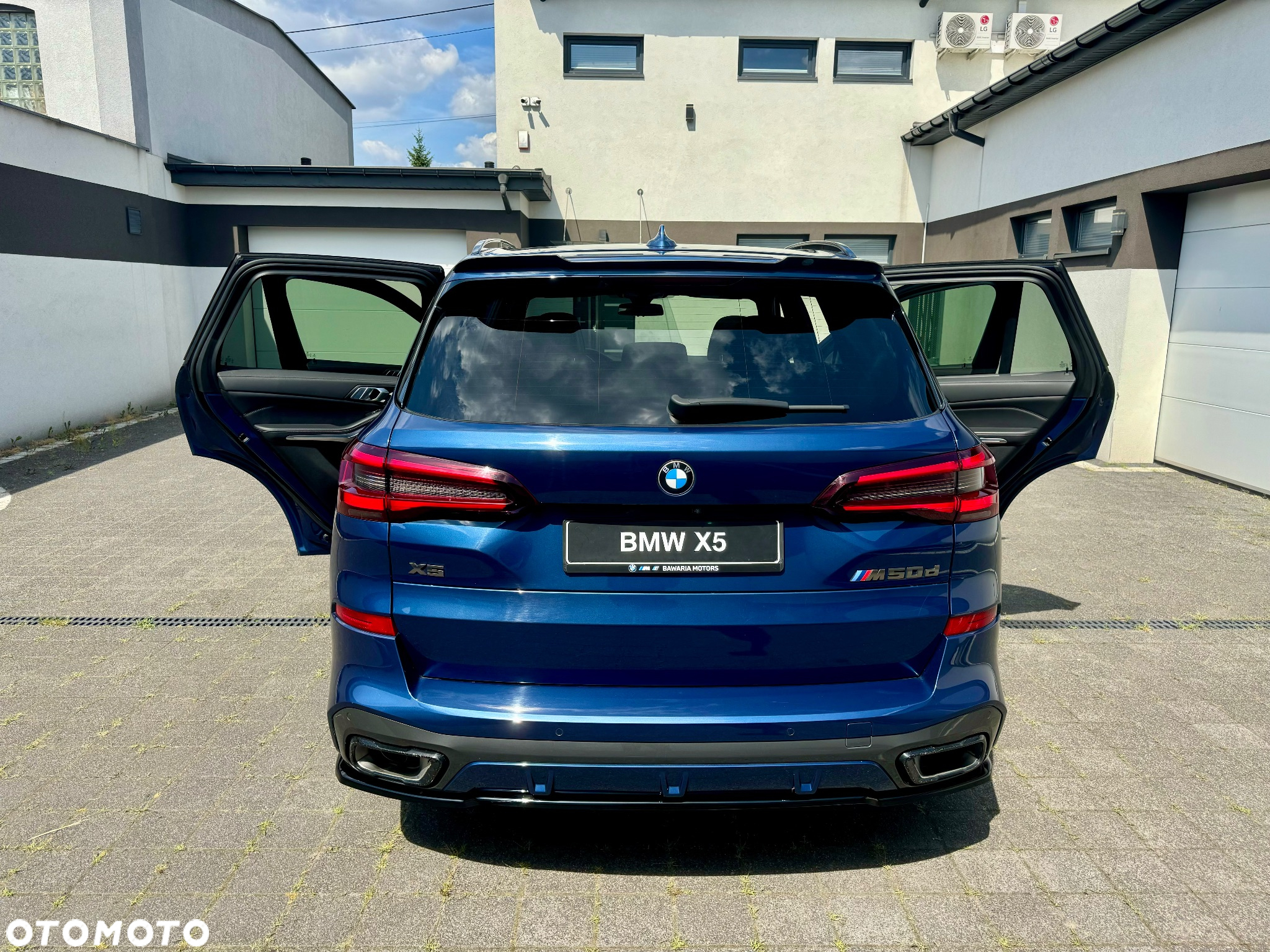 BMW X5 M M50d - 11
