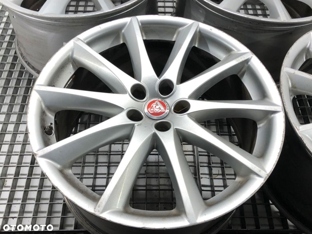 FELGA ALUMINIOWA KOMPLET 19 10J\9J 5X108 CENTR 63,3 ET 46\49  JAGUAR XJ (X351) 2009 - 2022 3.0 SDV6 - 2
