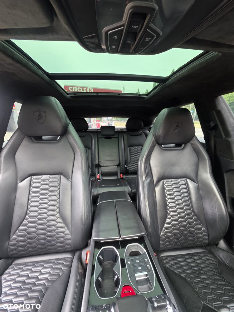 Lamborghini Urus - 20