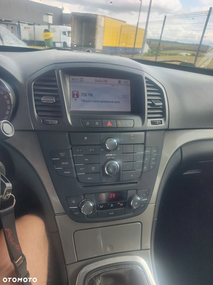Opel Insignia 2.0 CDTI - 11
