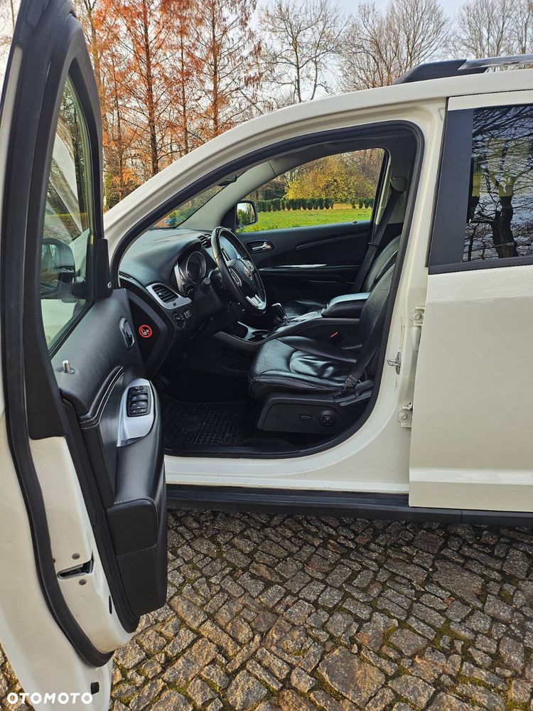 Fiat Freemont 2.0 Multijet Lounge AWD - 8