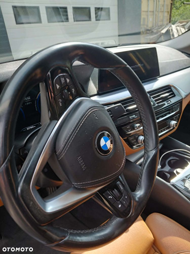 BMW Seria 5 520d Luxury Line sport - 7