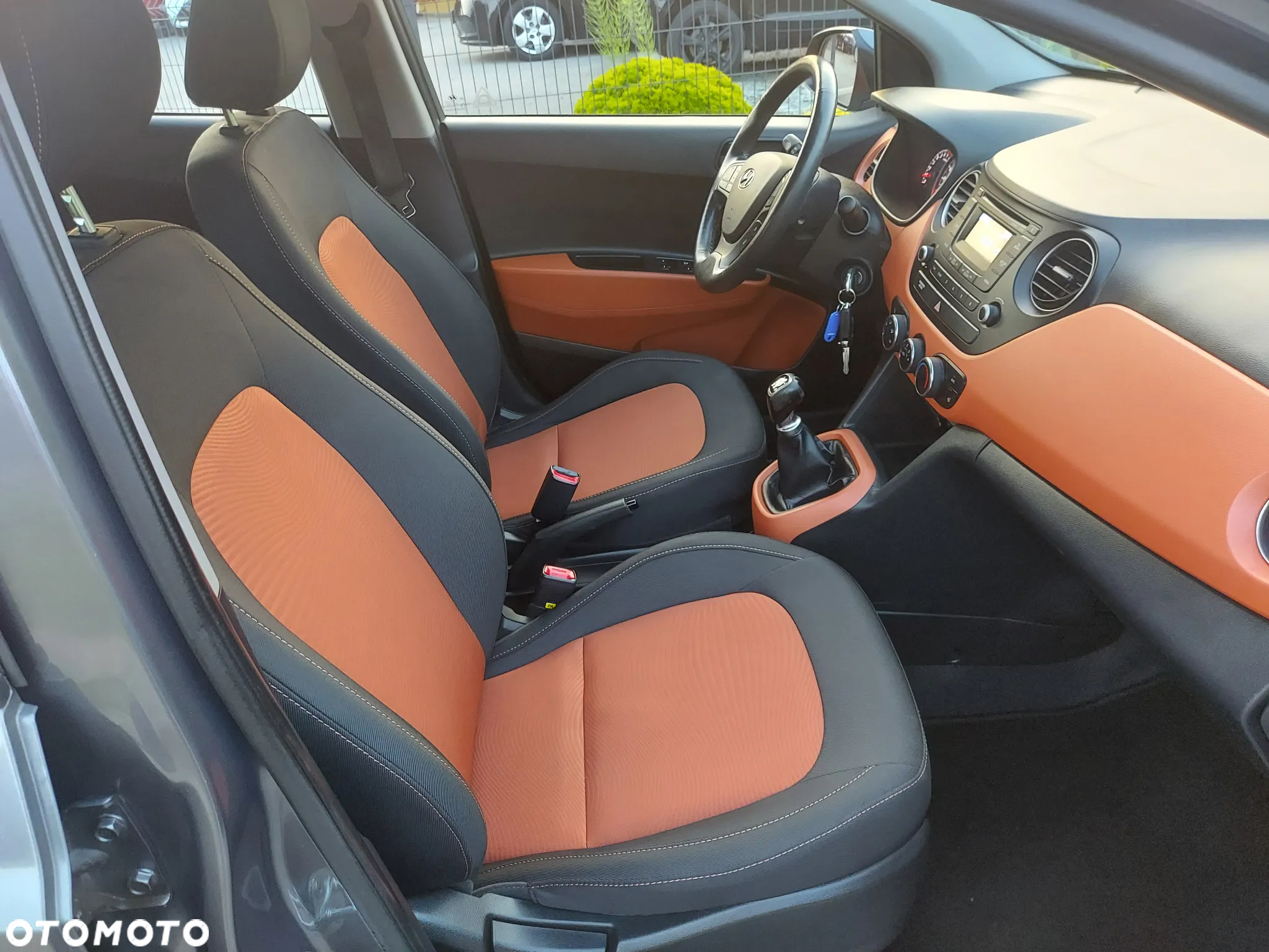 Hyundai i10 1.2 Intro Edition - 22