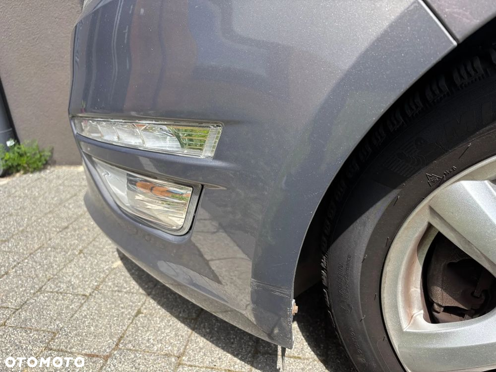 Ford Mondeo 1.6 T Gold X - 31