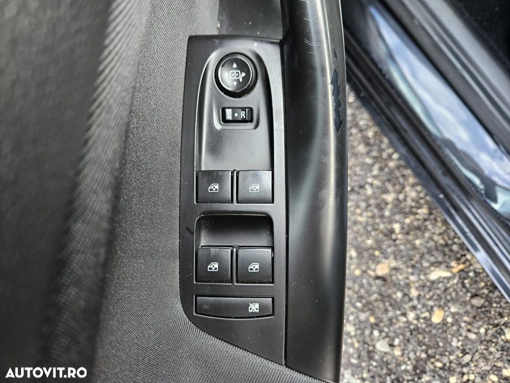 Opel Astra 1.6 CDTI ECOTEC Enjoy - 11