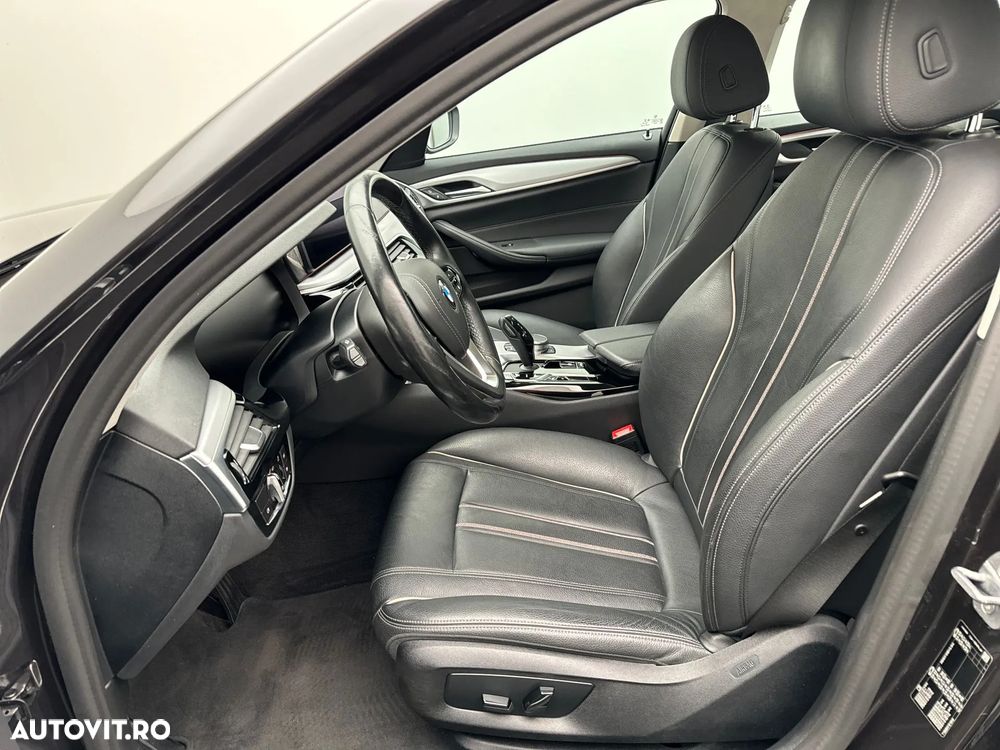 BMW Seria 5 518d AT MHEV - 7