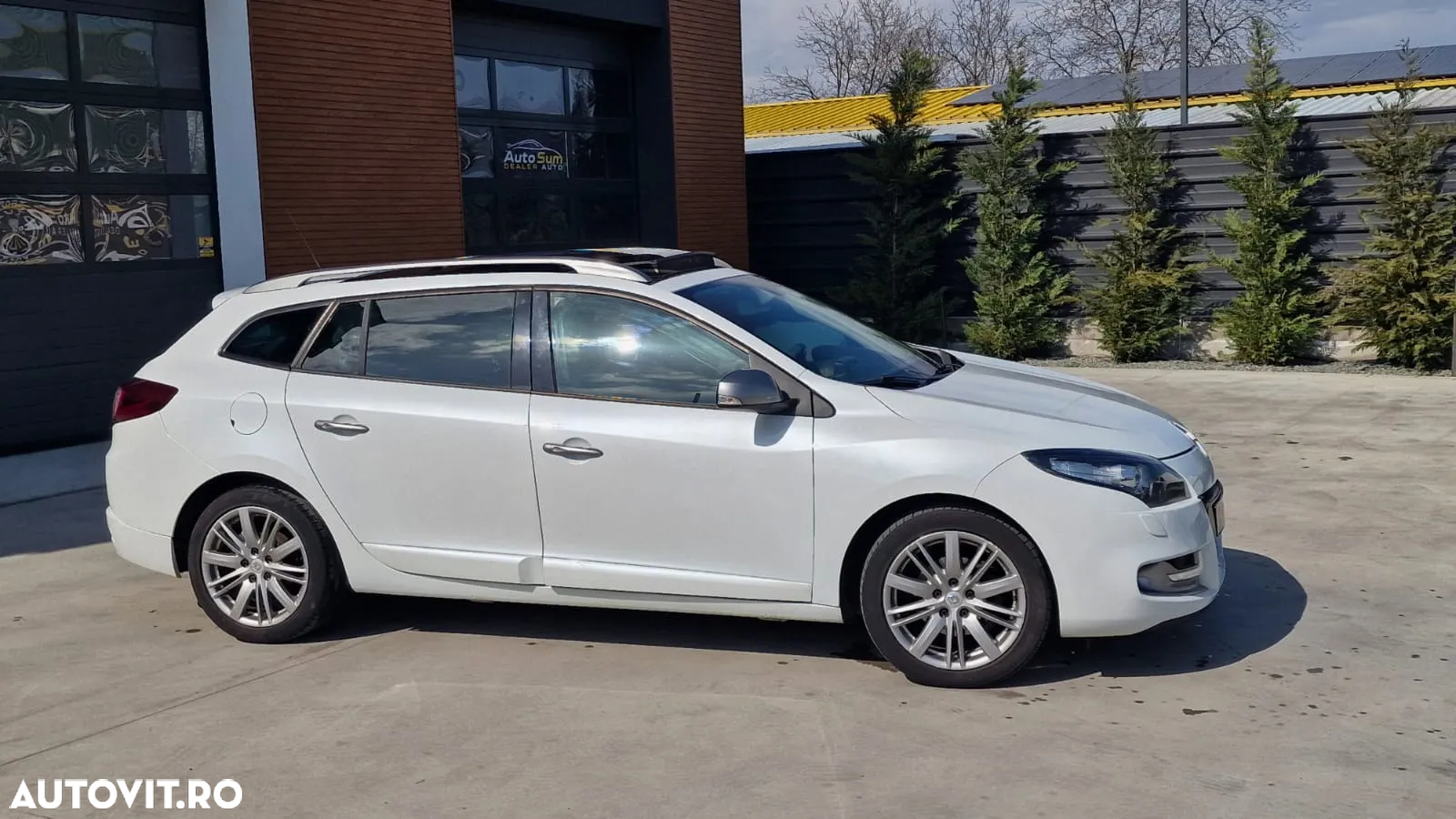Renault Megane ENERGY dCi 110 GT LINE - 23