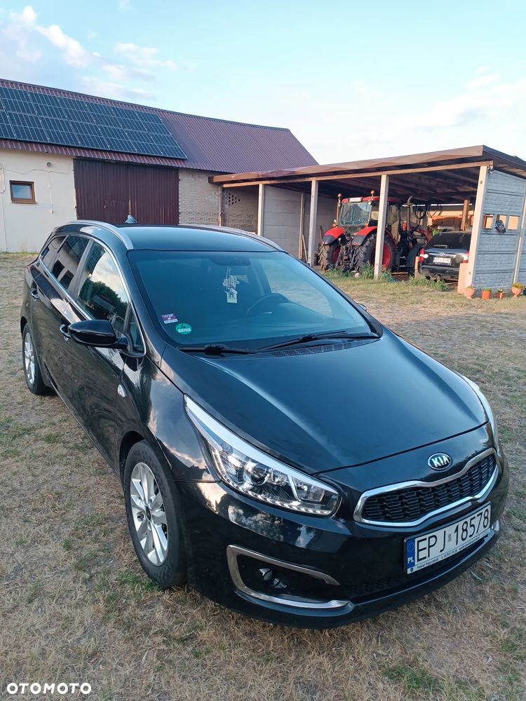 Kia Ceed 1.6 CRDi L - 10