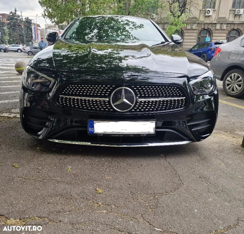 Mercedes-Benz E 400 d 4Matic 9G-TRONIC AMG Line - 3