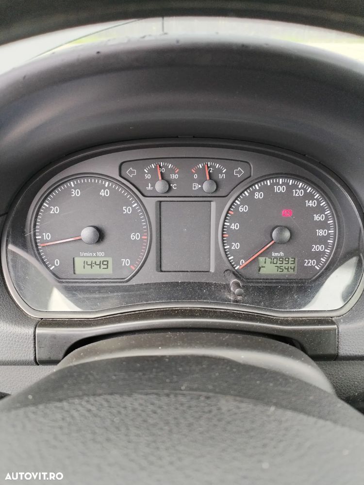 Volkswagen Polo 1.4 Comfortline - 18