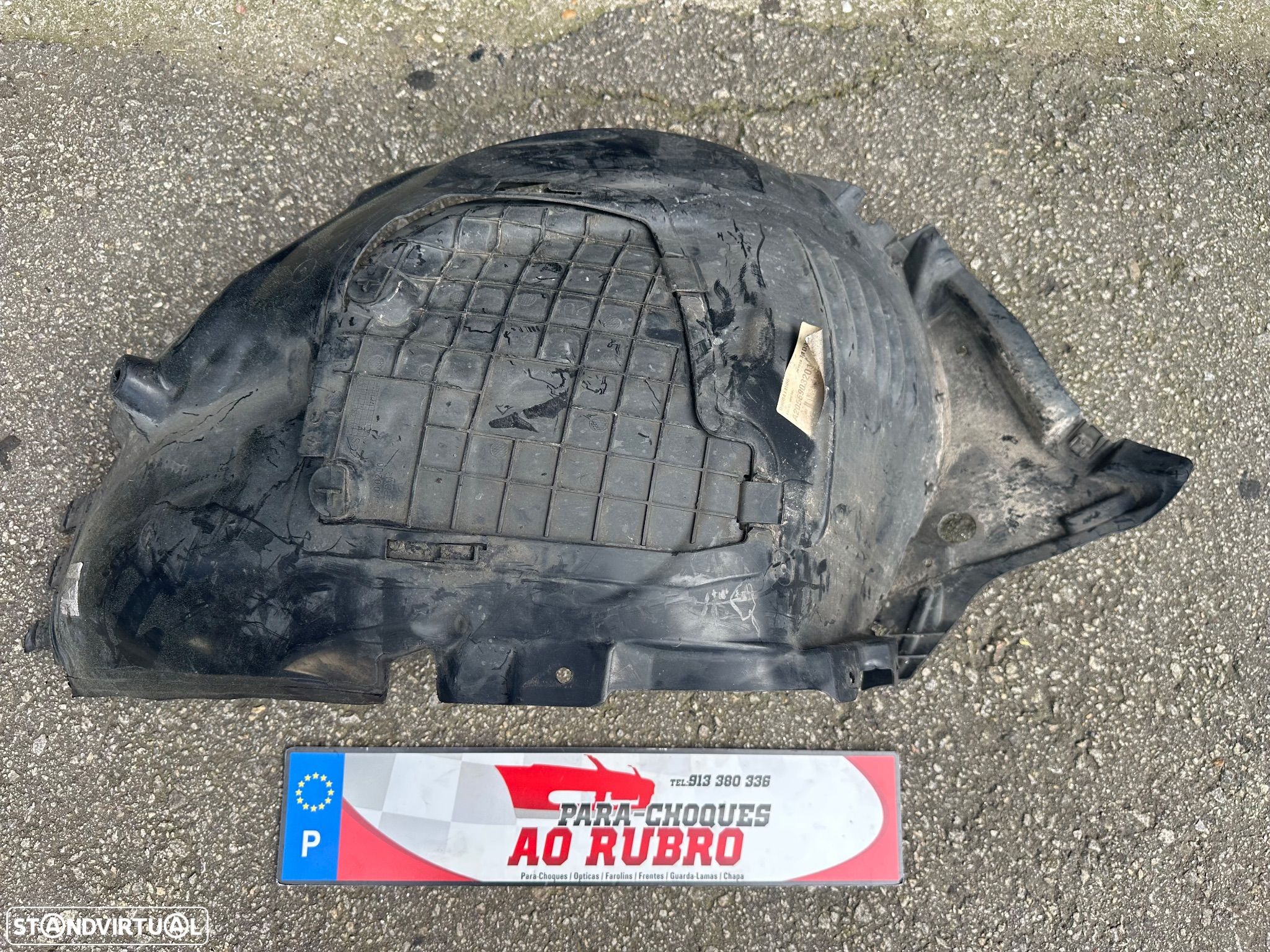 Cave roda frente direita Mercedes classe c 205 - 1
