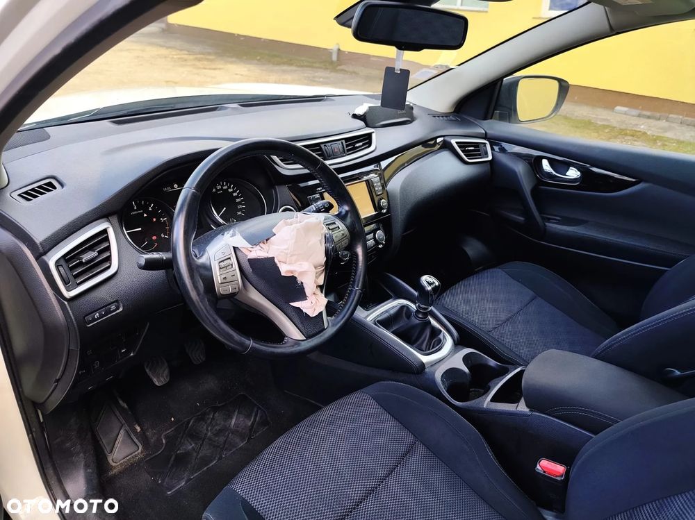 Nissan Qashqai 1.5 dCi DPF 360 - 7