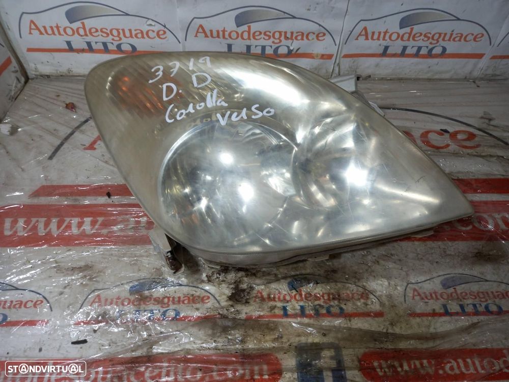 FAROL DIREITO TOYOTA COROLLA VERSO E12 - 1