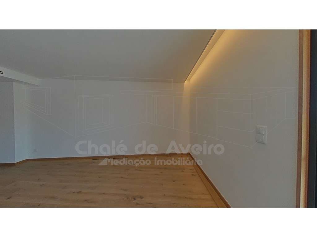 Apartamento T3 Duplex com terraços no centro de Aveiro - Grande imagem: 5/51