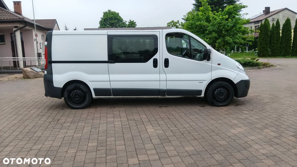Opel Vivaro - 5