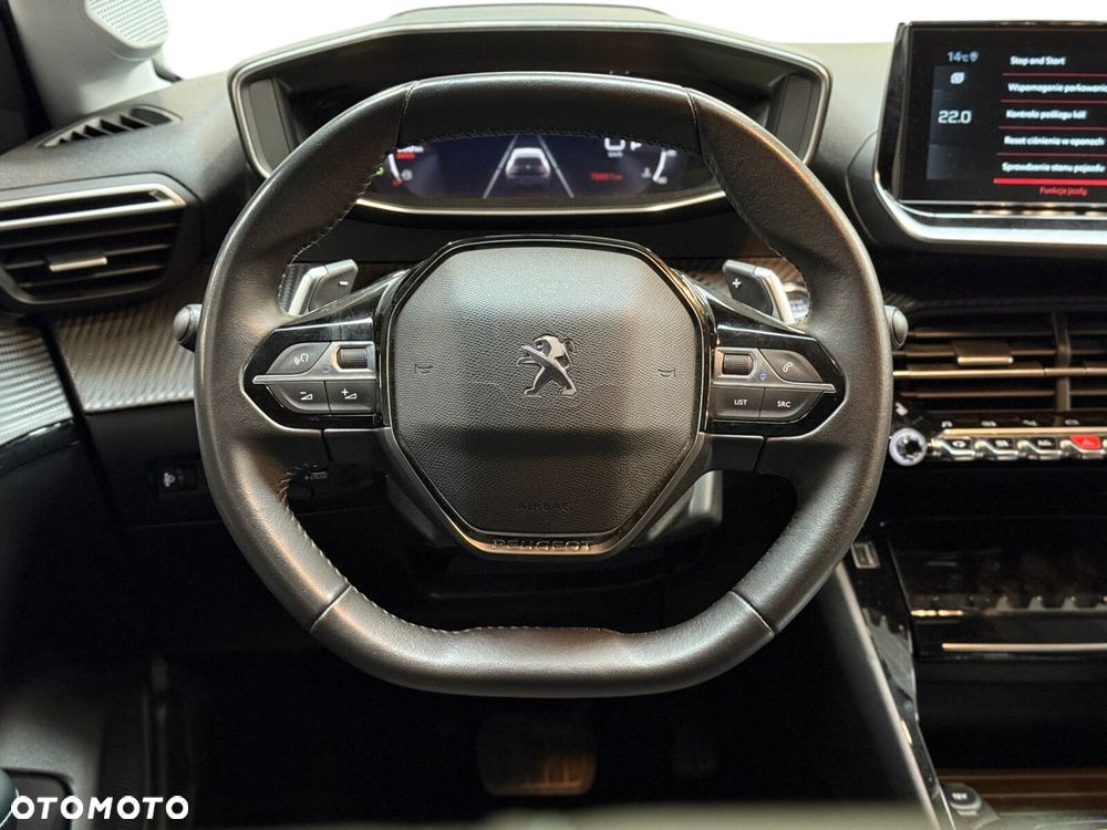 Peugeot 208 - 28