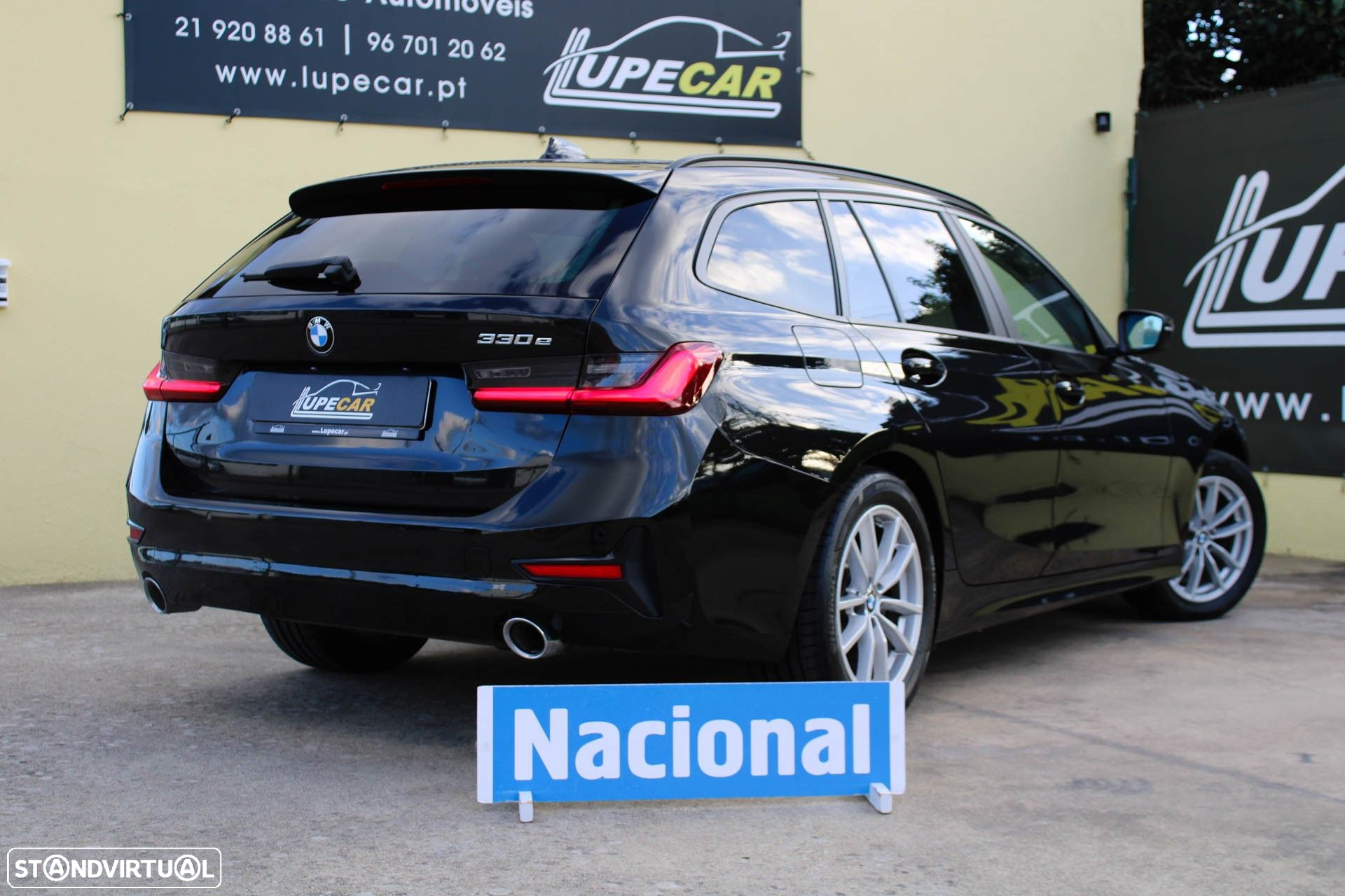 BMW 330 e Touring Corporate Edition Auto - 3