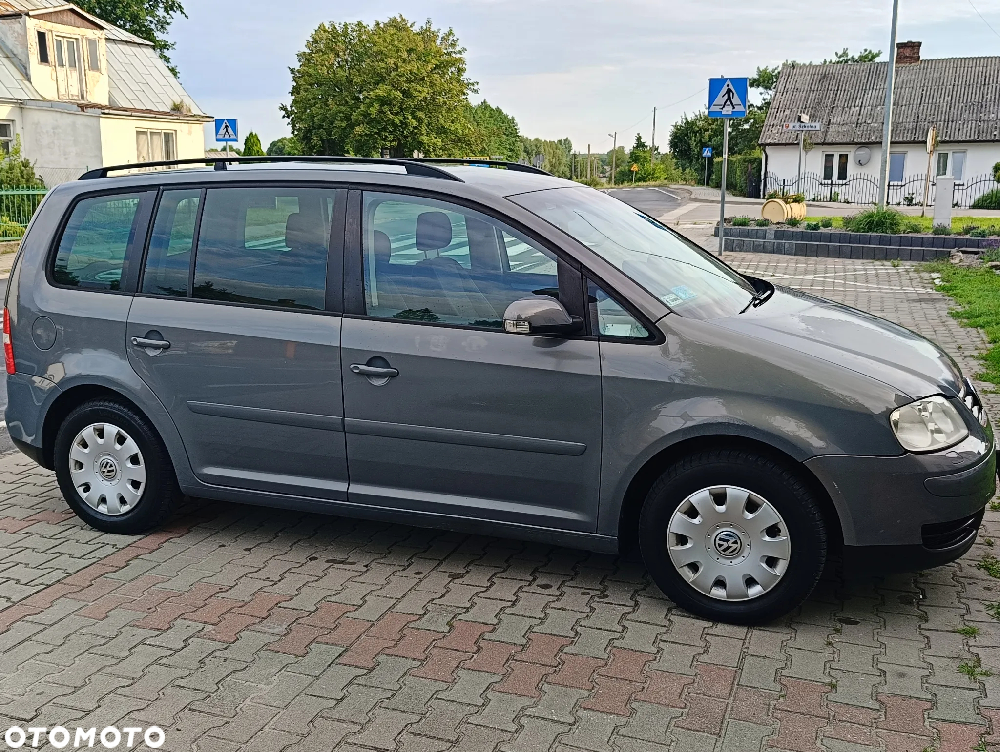 Volkswagen Touran 1.9 TDI - 10