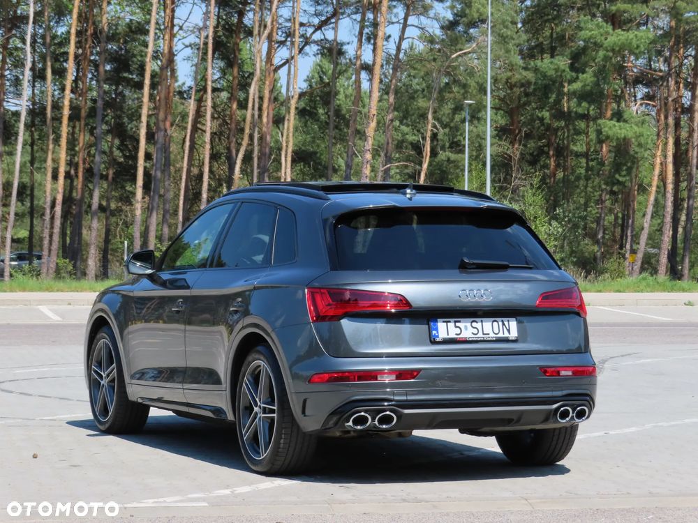 Audi SQ5 - 5