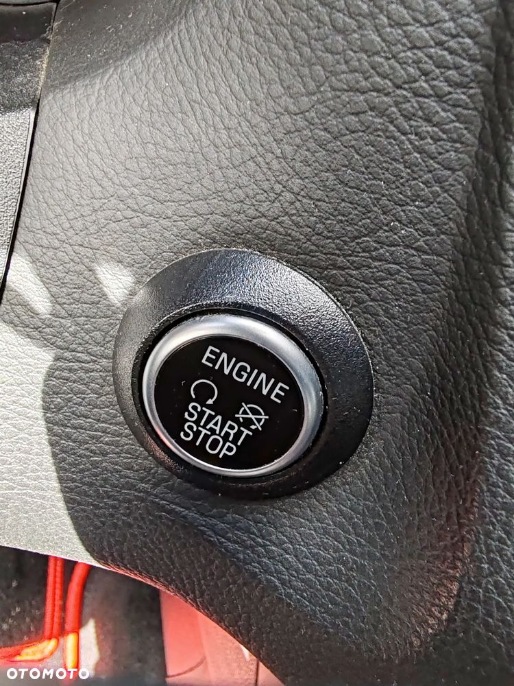 Ford Focus 1.5 EcoBoost STart-Stopp-System ST-LINE - 22