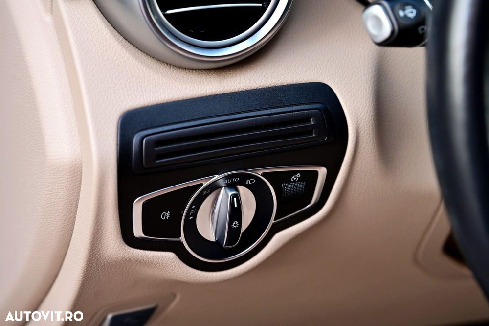 Mercedes-Benz GLC Coupe 300 4MATIC - 24