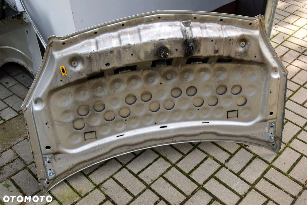 Opel Zafira B 05-14  Maska pokrywa silnika srebrna Z157 ładna - 9