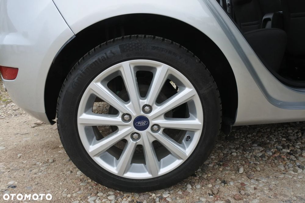 Ford Fiesta 1.0 EcoBoost S&S TITANIUM - 25