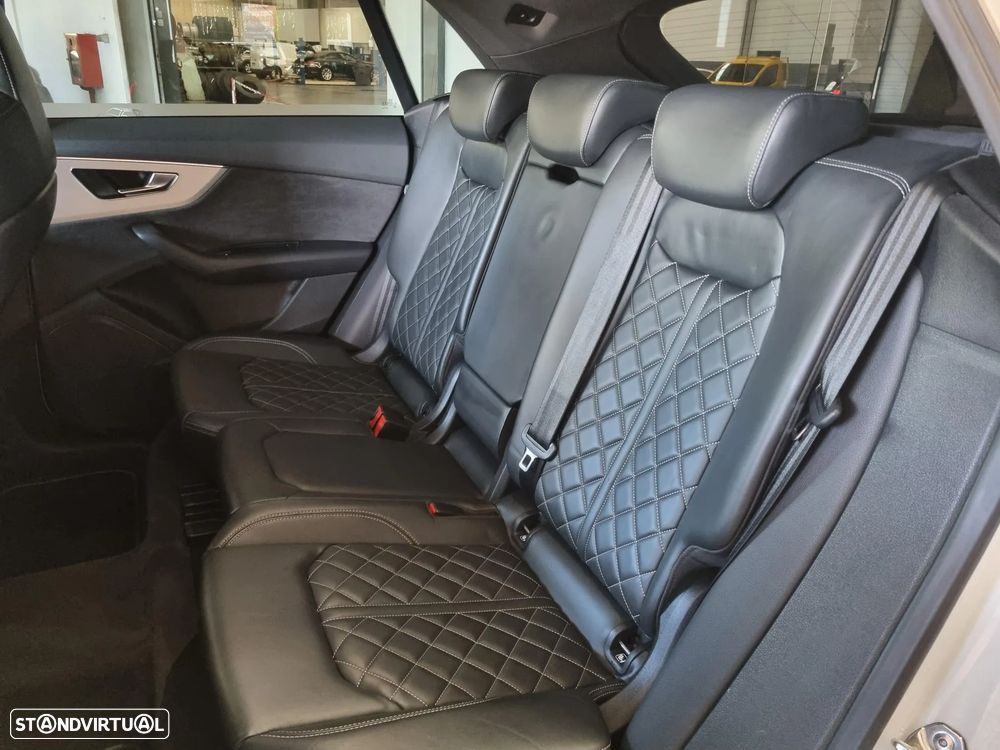 Audi Q8 3.0 TDI 50 quattro Tiptronic - 14