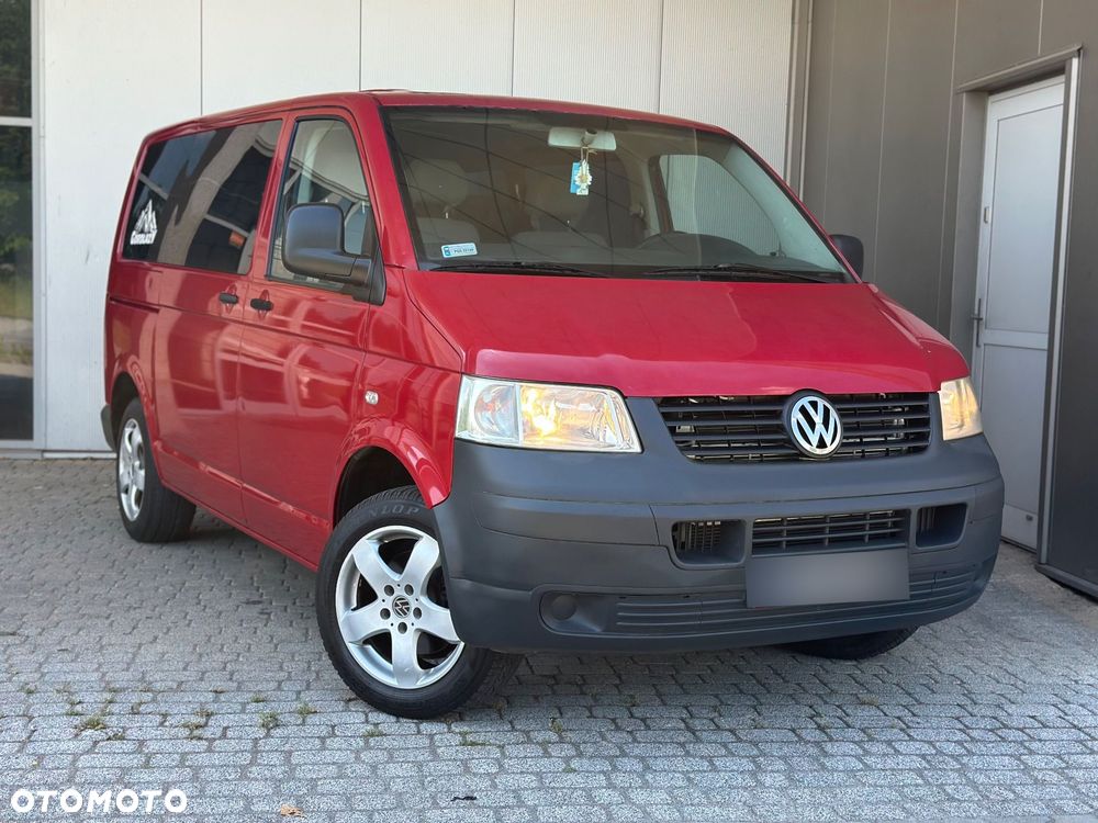 Volkswagen Caravelle - 7