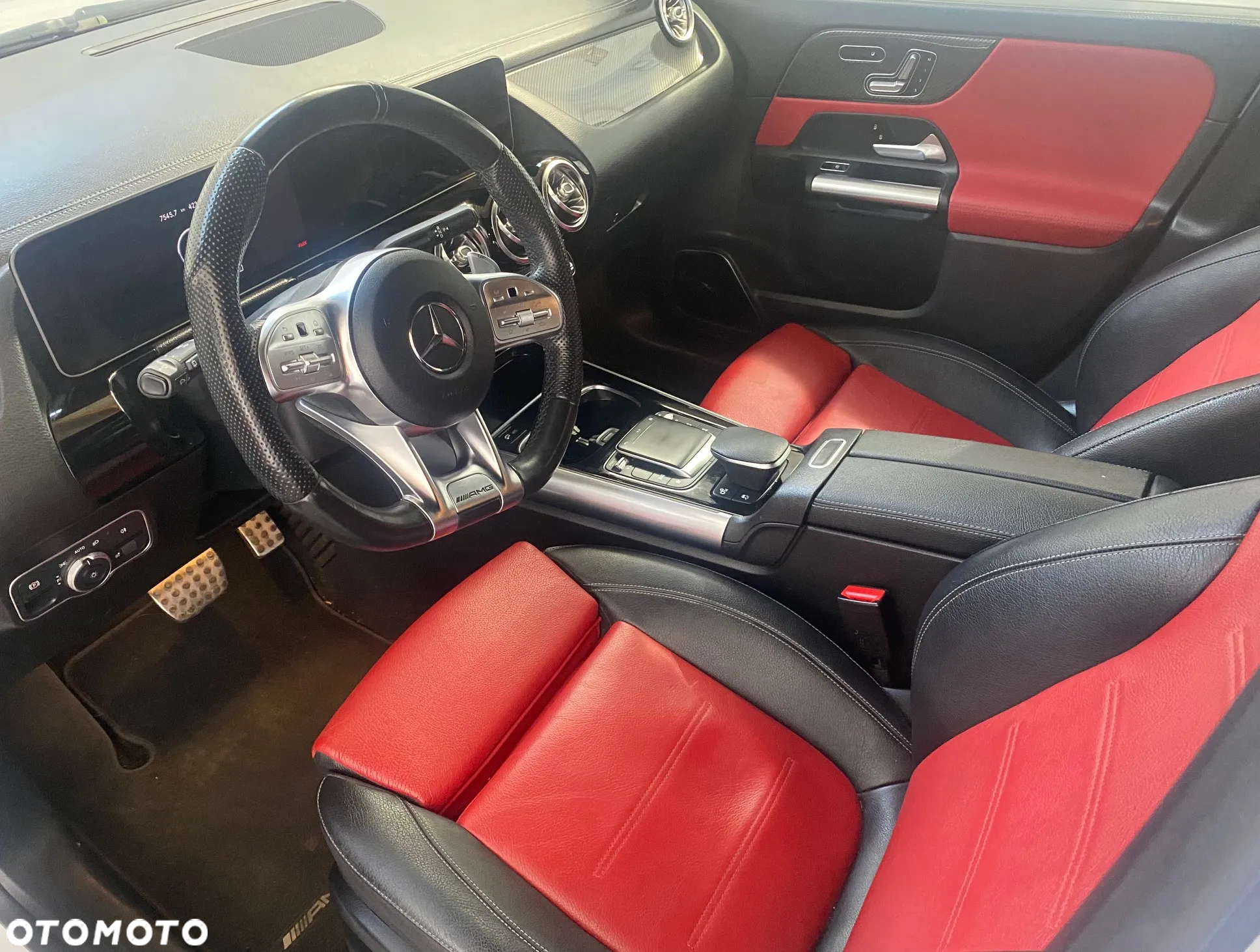 Mercedes-Benz GLA AMG 35 4-Matic - 21