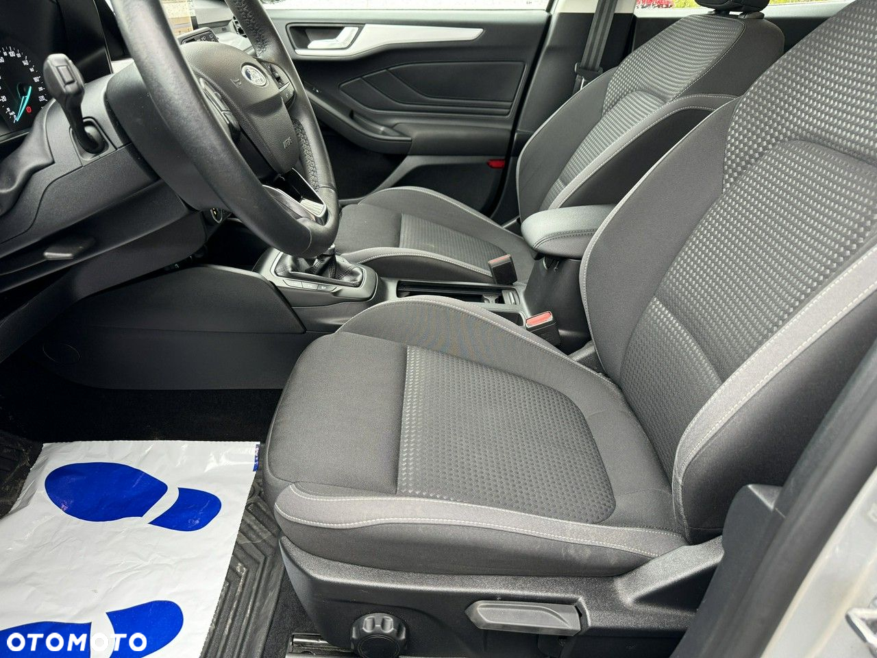 Ford Focus - 16
