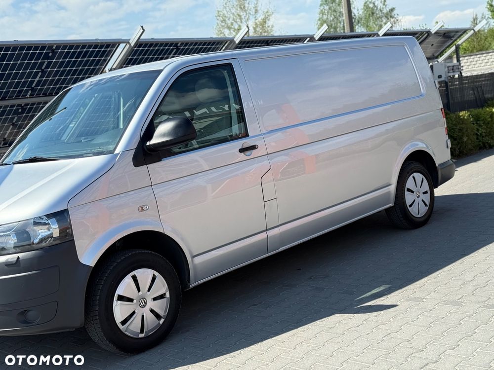 Volkswagen Transporter - 2