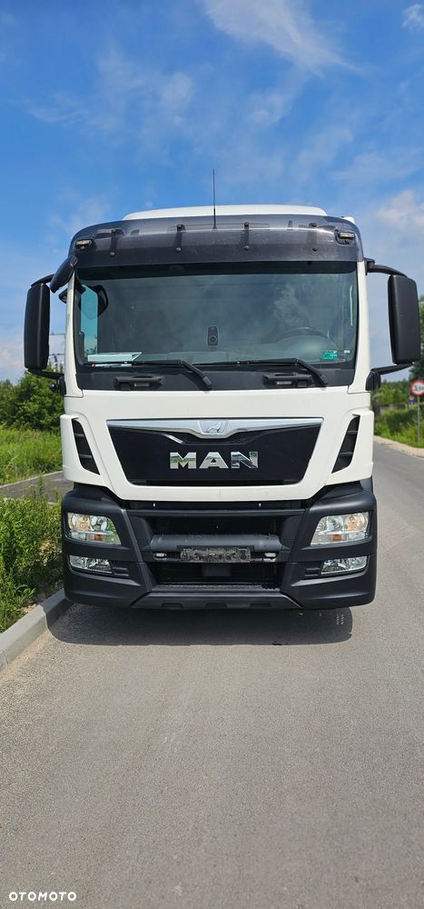 MAN TGS 26 320, 2018r kontener 24 paletowy winda Euro6 - 7