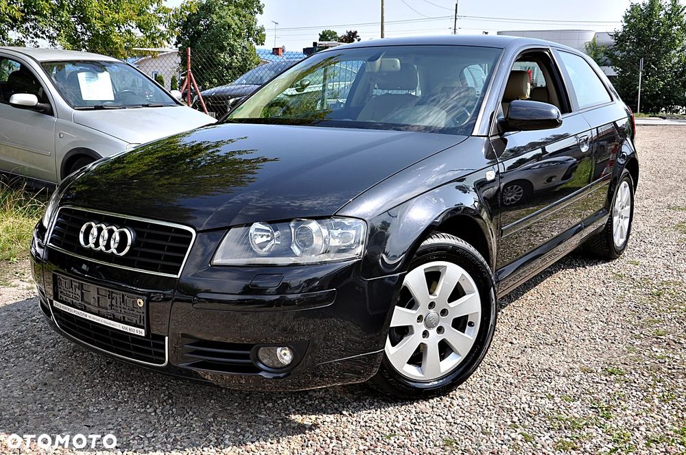 Audi A3 3-drzwiowe 1.6 Attraction - 3