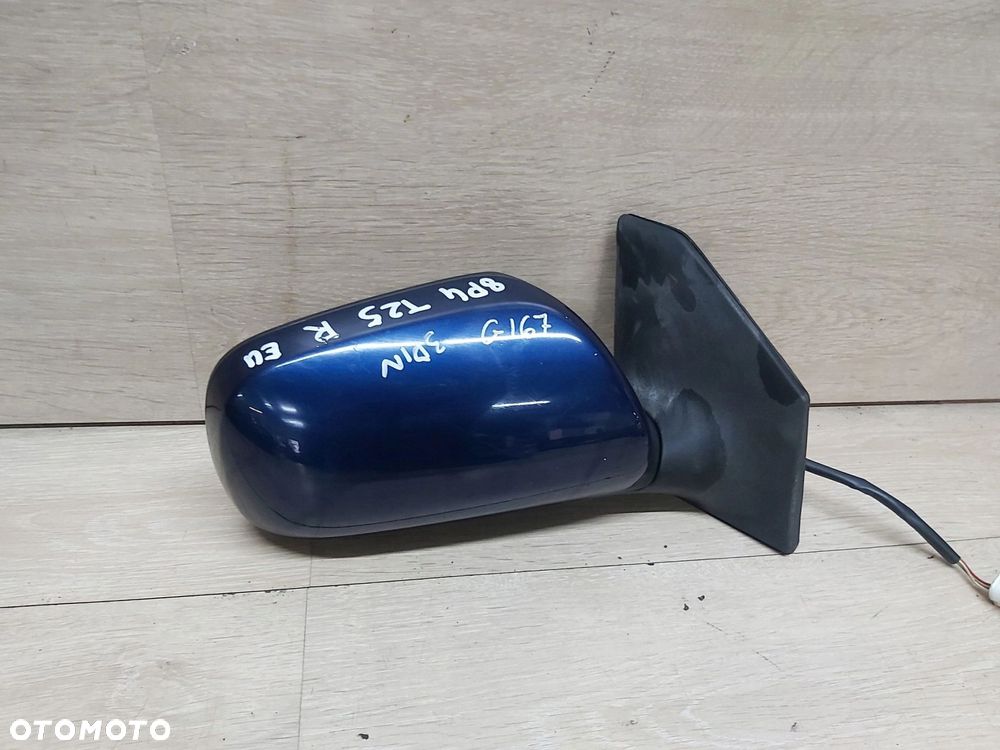 TOYOTA Avensis T25 03-06 r lusterko prawe 3 pin 8P4 - 1