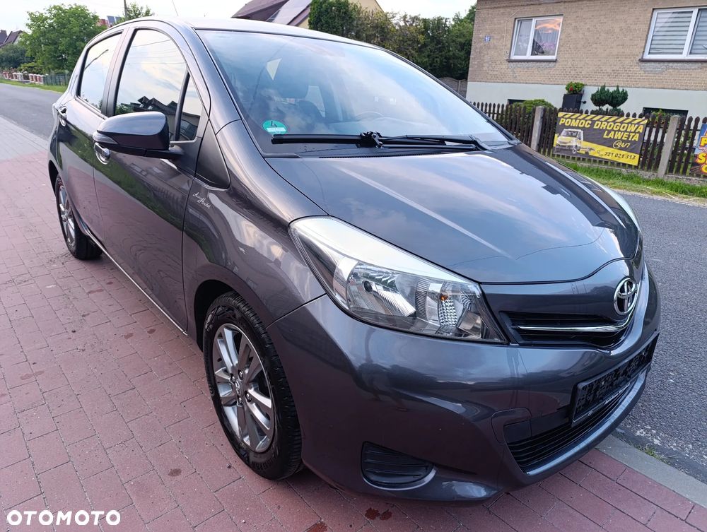Toyota Yaris 1.33 Dynamic - 36