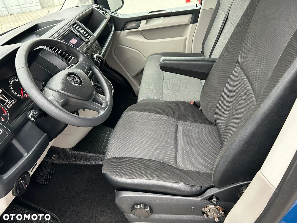 Volkswagen T6 - 19