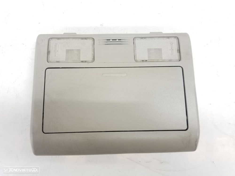 LUZ INTERIOR TOYOTA HILUX KUN - 1