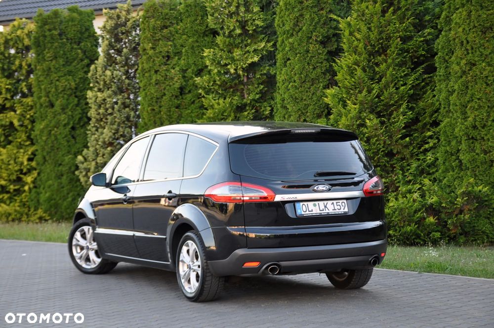 Ford S-Max - 14