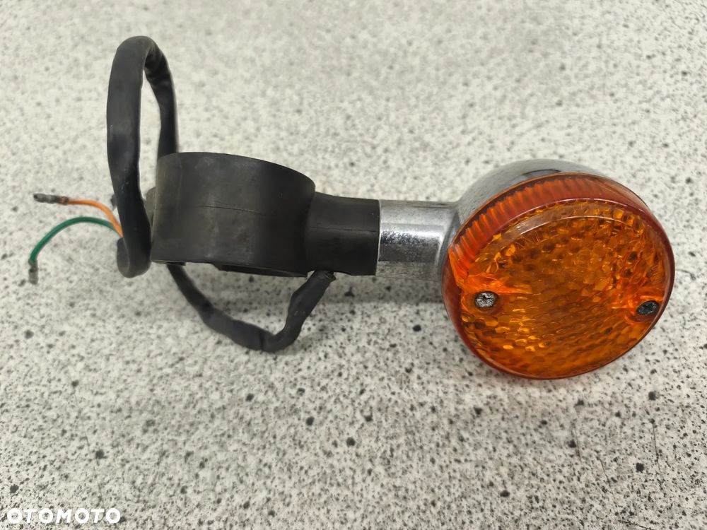 Kierunkowskaz prawy przód Honda VT700 VT 700 VT 1100 VT1100 Shadow 700 1100 - 2