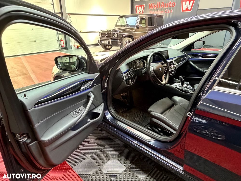 BMW Seria 5 520i Aut. Sport Line - 9